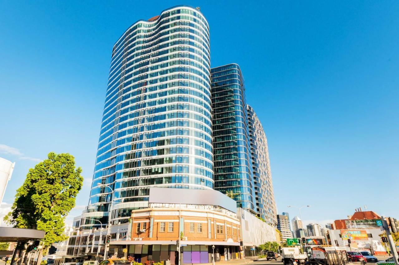 Fv By Peppers Aparthotel Brisbane Luaran gambar The complex
